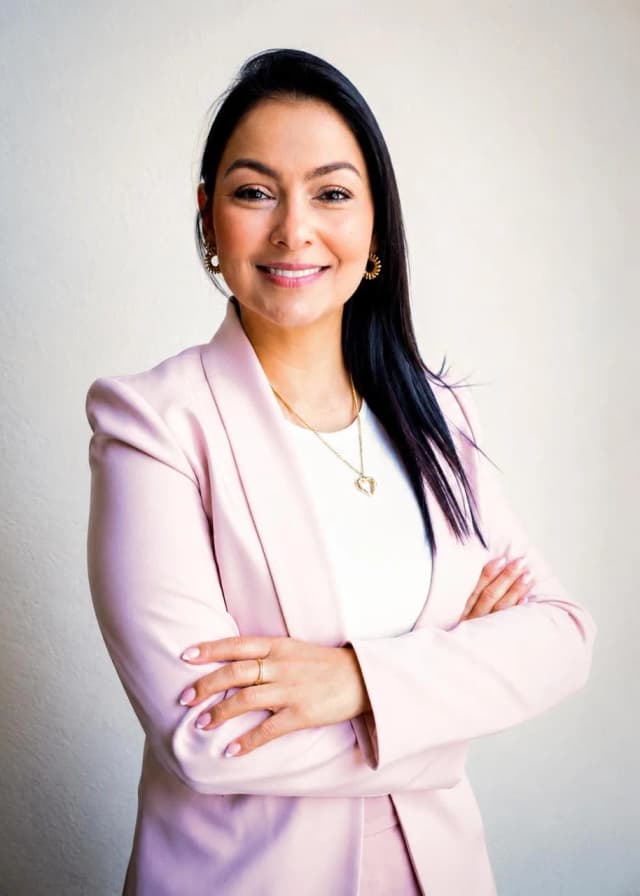 Dra. Alexa González Posada