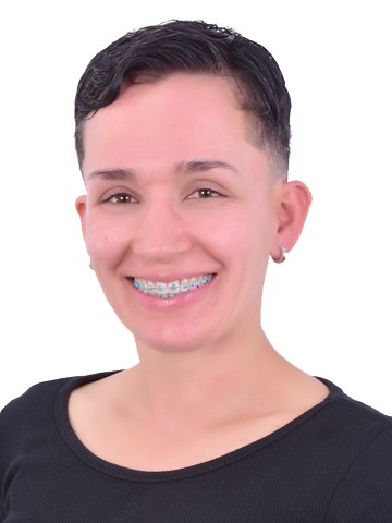 Dr. Claudia Correa